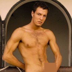 Evan Rochelle