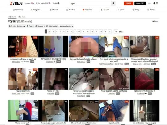 XVideos Voyeur incelemesi, popüler ücretsiz gözetleme porno sitelerinden biri olan bu site hakkında.