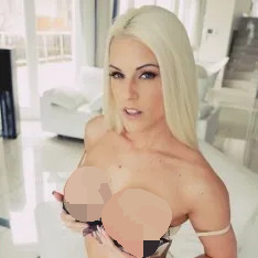 Blanche Bradburry a top pornstar read their bio and more